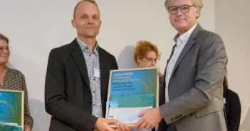 Nationale Auszeichnung für Bildung in energieautarkem Dorf (Foto: Energiequelle GmbH)