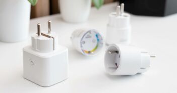 Smart Plug: Mehr Sicherheit und Kontrolle für Ihr Zuhause (Foto: AdobeStock - 898530240 Proxima Studio)